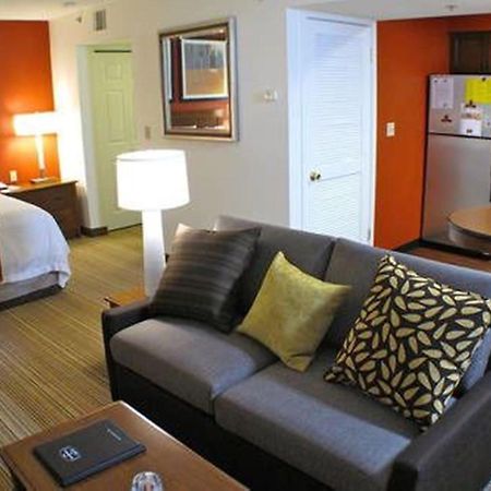 Albany Airport Inn And Suites Latham Zimmer foto