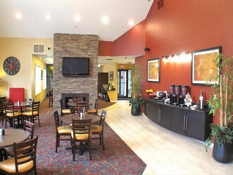 Albany Airport Inn And Suites Latham Restaurant foto